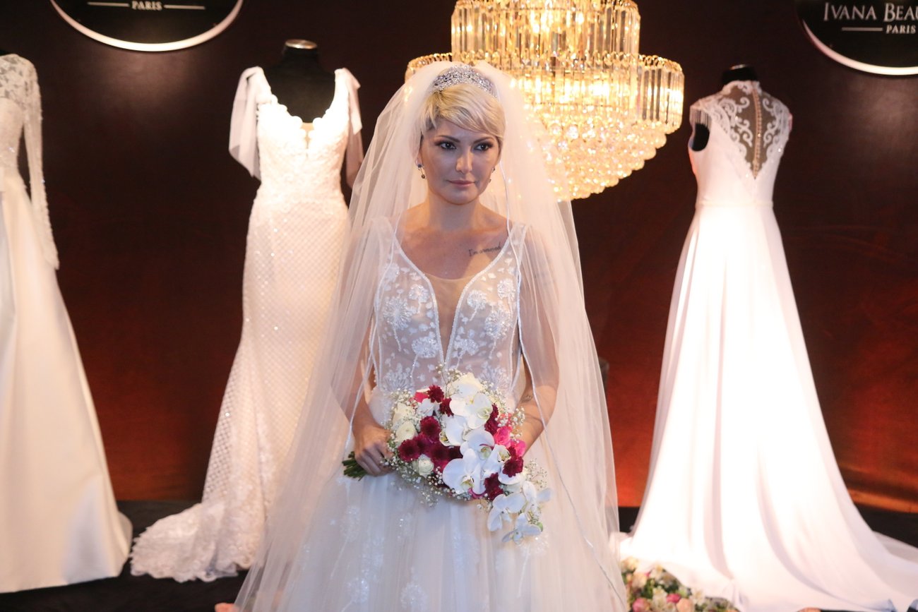 Desfile-Noivas-Inesqueciveis-Ivana-Beaumond-Paris-modelos-icweek-2018 (108)