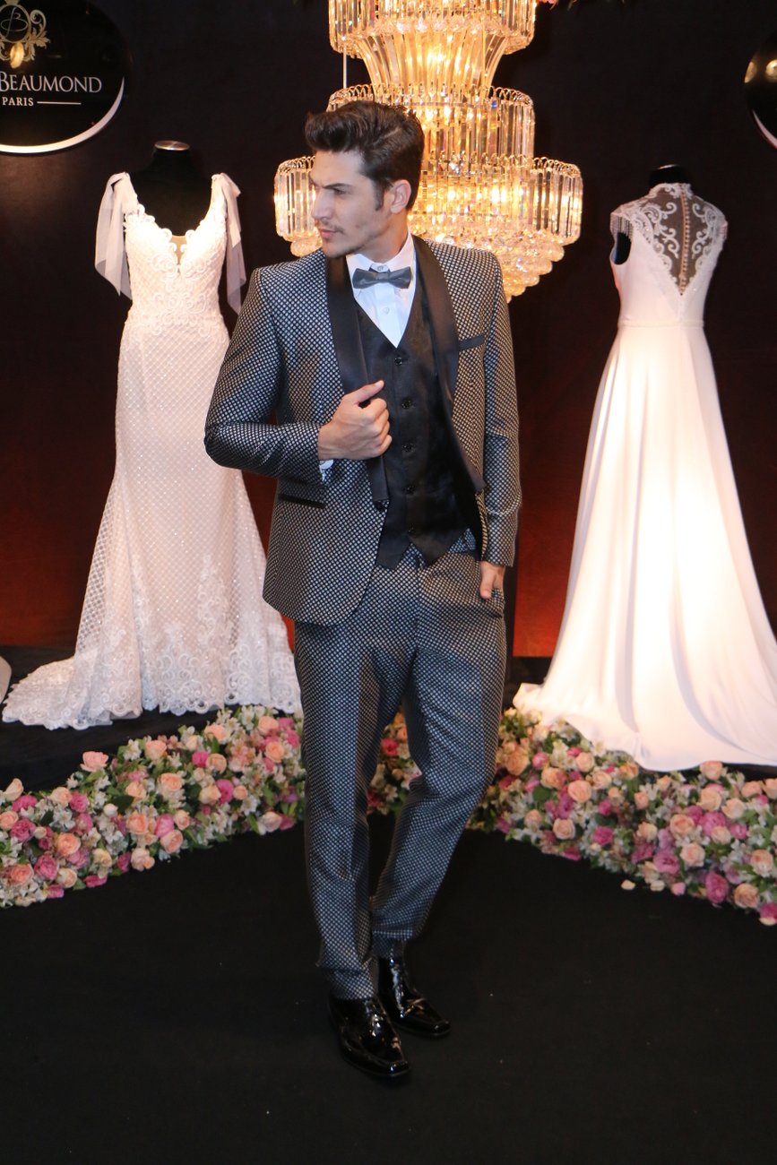 Desfile-Noivas-Inesqueciveis-Ivana-Beaumond-Paris-modelos-icweek-2018 (73)