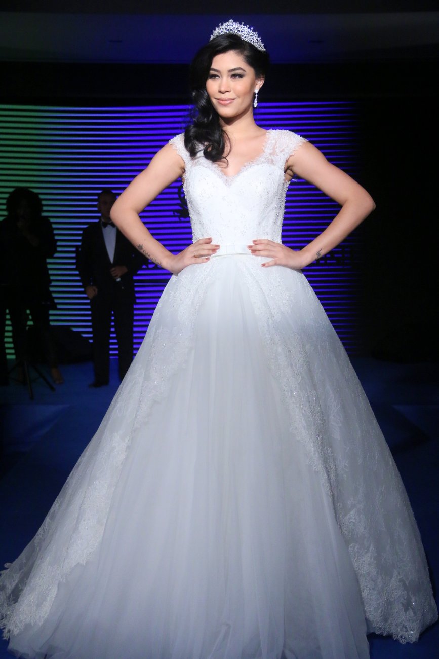 Desfile-Noivas-Inesqueciveis-Ivana-Beaumond-Paris-modelos-icweek-2018 (86)