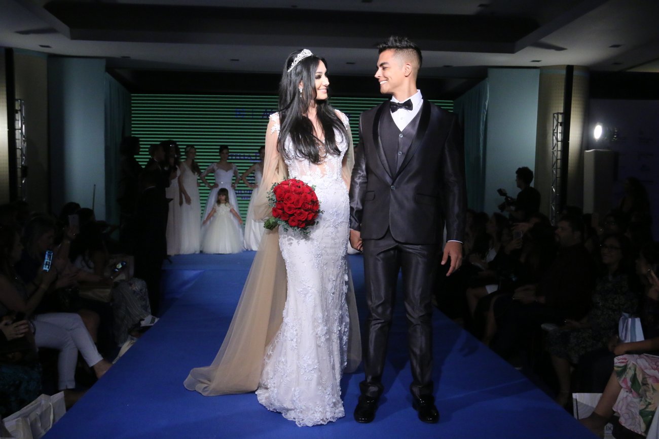 Desfile-Noivas-Inesqueciveis-Ivana-Beaumond-Paris-modelos-icweek-2018 (98)