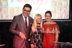 A-ESTILISTA-IVANA-BEAUMOND-FOI-A-CONVIDADA-ESPECIAL-DO-PRÊMIO-MULHER-TODAUP-Vestido-de-Casamento-RJ_Vestido-de-noivas (6)