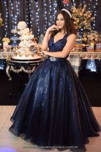 ANA CAROL DEBUTANTE 15 ANOS VESTIDO ATELIER IVANA BEAUMOND RJ (10)