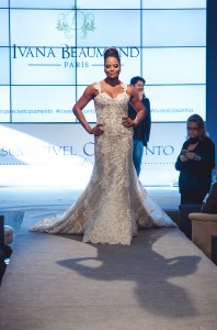 AdrianaBombom-DaniVieira-SheslaineHayalla-desfilam-de-IvanaBeaumond-no-inesquecivel-casamento-icweek-2017 (37)