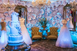 AdrianaBombom-DaniVieira-SheslaineHayalla-desfilam-de-IvanaBeaumond-no-inesquecivel-casamento-icweek-2017 (4)