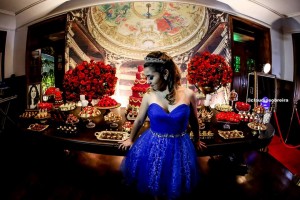 Atriz-Erika-Maps-veste-Ivana-Beaumond-Vestido-de-Debutante-rj (2)