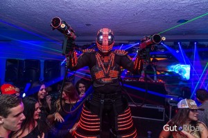 Debutante Rachel Veste Ivana Beaumond (12)