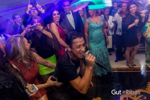 Debutante Rachel Veste Ivana Beaumond (14)