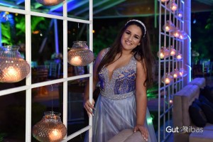 Debutante Rachel Veste Ivana Beaumond (46)