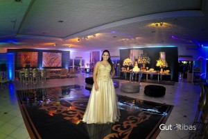 Debutante Rachel Veste Ivana Beaumond (6)