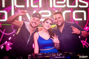 Laura festa de 15 anos espaço zurique vestido de debutante rj atelier ivana beaumond paris rio de janeiro (26)