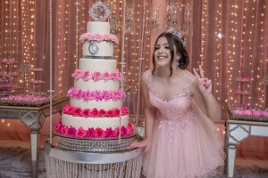 Luiza Barboza vestido de debutante 15 anos rosa atelier ivana beaumond rio de janeiro rj (49)