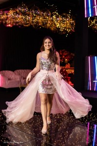 MARIA VITORIA VESTIDO DE DEBUTANTE 15 ANOS ATELIER IVANA BEAUMOND RJ (3)