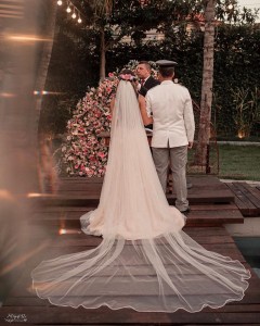 MAYRA E THIAGO CASAMENTO RIO DE JANEIRO VESTIDO DE NOIVA ATELIER IVANA BEAUMOND RJ ALUGAR ROUPA (6)