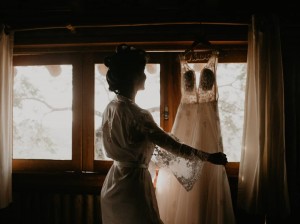 MAYRA E THIAGO CASAMENTO RIO DE JANEIRO VESTIDO DE NOIVA ATELIER IVANA BEAUMOND RJ ALUGAR ROUPA (9)