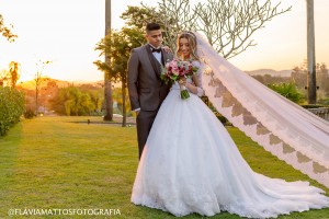 Monique e Daniel Noivas Vestido de Noiva rj Ivana Beaumond (13)