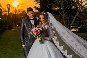 Monique e Daniel Noivas Vestido de Noiva rj Ivana Beaumond (14)