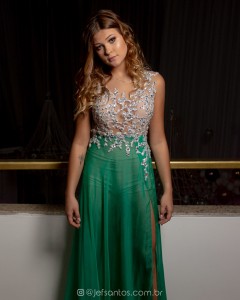 NIKKI MENEGHEL ANIVERSARIO VESTIDO DE DEBUTANTE RJ ATELIER IVANA BEAUMOND (5)