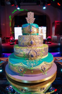 bolo-e-doces-festa-de-15-anos_Vestid-de-Debutante_blog-IvanaBeaumond (6)