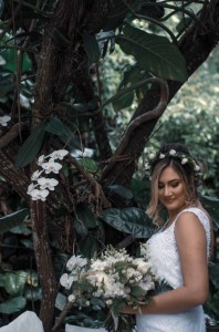 casamento-no-campo-glaucia-e-felipe-vestido-de-noiva-ivana-beaumond(37)