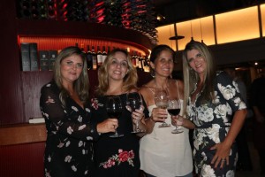 inauguração-pizzaria-eccellenza-village-mall-ivana-beaumond-na-mídia (6)