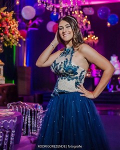 isadora_pauer_debutante_russia_vestido_atelier_ivana_beaumond (1)