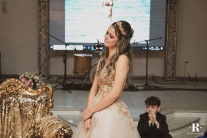 nahaiany-ribeiro-15-anos-vestido-ivana-beaumond (36)